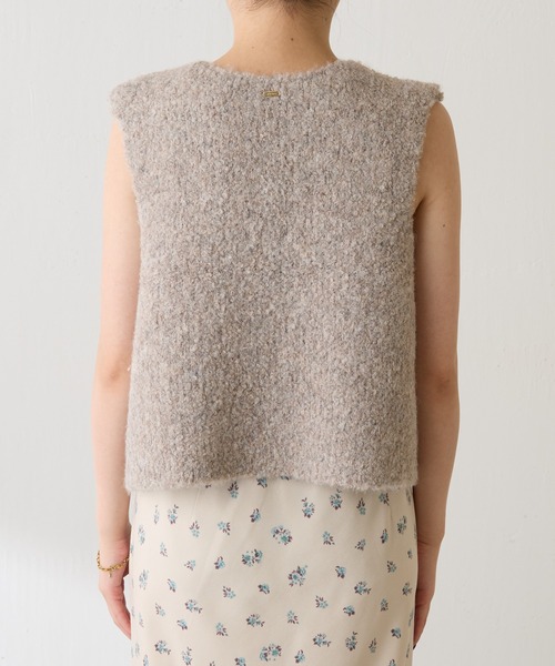 COLLAGE GALLARDAGALANTE（コラージュガリャルダガランテ）の「ブークレーメタルトグルベスト（ベスト・レディース・ベージュ/イエロー・FREE）」の15枚目の写真