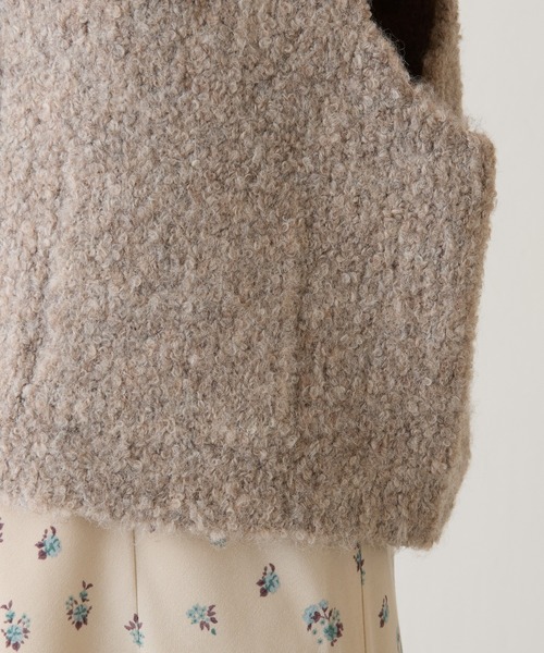 COLLAGE GALLARDAGALANTE（コラージュガリャルダガランテ）の「ブークレーメタルトグルベスト（ベスト・レディース・ベージュ/イエロー・FREE）」の19枚目の写真