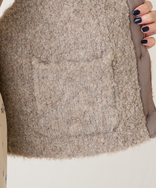 COLLAGE GALLARDAGALANTE（コラージュガリャルダガランテ）の「ブークレーメタルトグルベスト（ベスト・レディース・ベージュ/イエロー・FREE）」の21枚目の写真