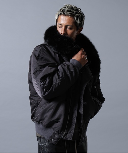 DANKE SCHON(ダンケシェーン)の「DankeSchon/ダンケシェーン/SATEN N2B(ミリタリージャケット・メンズ・ブラック/カーキ・M/L)」の4枚目の写真