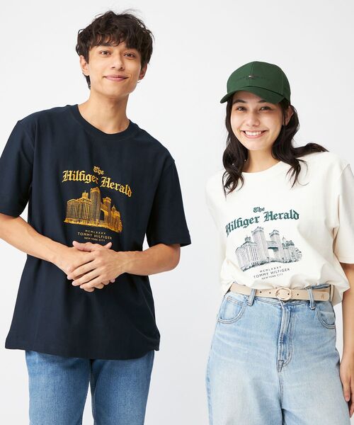TOMMY HILFIGER(トミーヒルフィガー)の「ヘラルドスカイライングラフィックTシャツ(Tシャツ/カットソー・メンズ・ホワイト/ネイビー・LARGE/SMALL/MEDIUM/X-LARGE)」の13枚目の写真