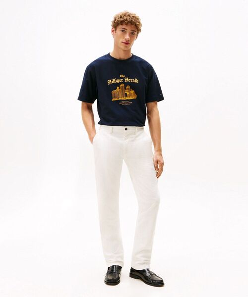 TOMMY HILFIGER(トミーヒルフィガー)の「ヘラルドスカイライングラフィックTシャツ(Tシャツ/カットソー・メンズ・ホワイト/ネイビー・LARGE/SMALL/MEDIUM/X-LARGE)」の22枚目の写真