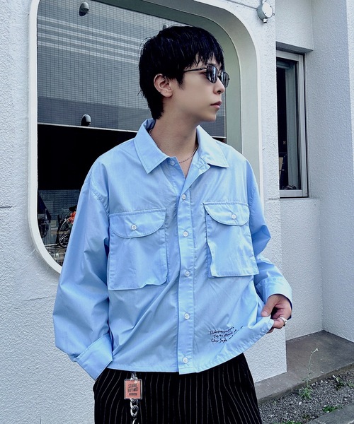 UNDERSTATEMENTs(アンダーステイトメント)の「【ユニセックス】ビッグポケットワンポイント刺繍ショートシャツ(シャツ/ブラウス・メンズ・グリーン/ブルー・LARGE/MEDIUM)」の3枚目の写真