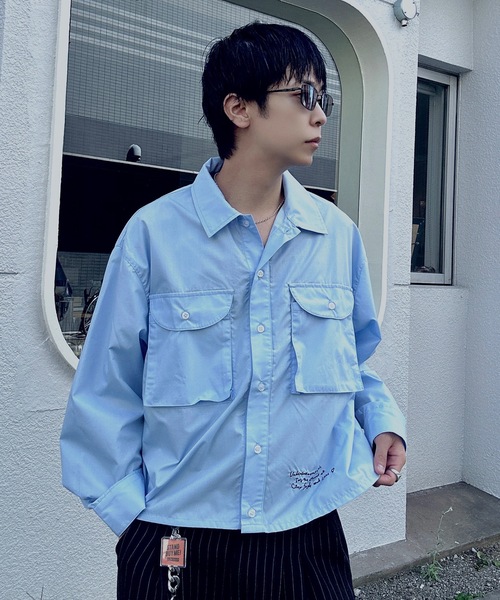 UNDERSTATEMENTs(アンダーステイトメント)の「【ユニセックス】ビッグポケットワンポイント刺繍ショートシャツ(シャツ/ブラウス・メンズ・グリーン/ブルー・LARGE/MEDIUM)」の4枚目の写真