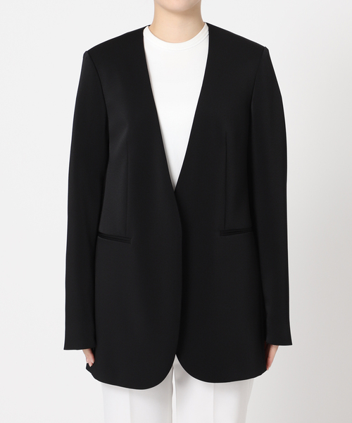 Noble（ノーブル）の「《追加2》スリーブスリットケープジャケット（ノーカラージャケット・レディース・ブラック/アイボリー・38/36）」の3枚目の写真