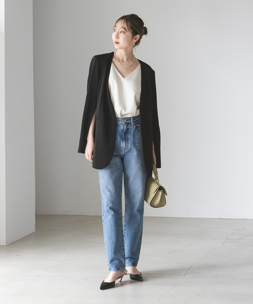 Noble（ノーブル）の「《追加2》スリーブスリットケープジャケット（ノーカラージャケット・レディース・ブラック/アイボリー・38/36）」の10枚目の写真