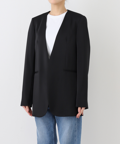 Noble（ノーブル）の「《追加2》スリーブスリットケープジャケット（ノーカラージャケット・レディース・ブラック/アイボリー・38/36）」の21枚目の写真