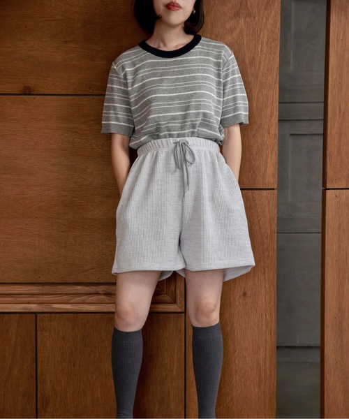 lawgy（ラウジー）の「random border rafu tops / ランダムボーダーラフトップス（Tシャツ/カットソー・レディース・ベージュ/グレー・FREE）」の15枚目の写真