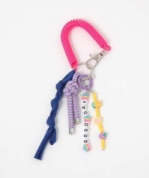 アクセサリー niko 光と色の透明感クリスタルアクセ【ニコ】 (@nicoo.accessory