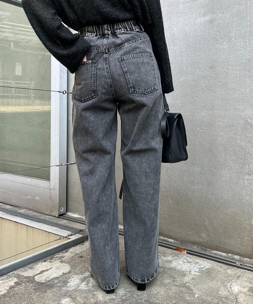 continuer de NICE CLAUP(コンティニューデナイスクラップ)の「【履くだけで一目置かれる存在に!】ストーン付デニムパンツ(デニムパンツ・レディース・ブルー系その他/ブラック/ブルー・LARGE/MEDIUM)」の14枚目の写真