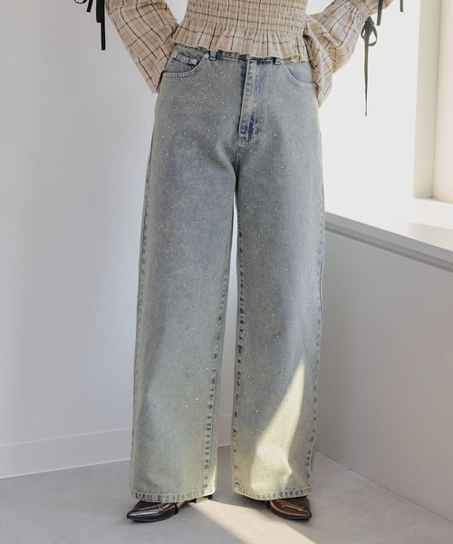 continuer de NICE CLAUP(コンティニューデナイスクラップ)の「【履くだけで一目置かれる存在に!】ストーン付デニムパンツ(デニムパンツ・レディース・ブルー系その他/ブラック/ブルー・LARGE/MEDIUM)」の18枚目の写真