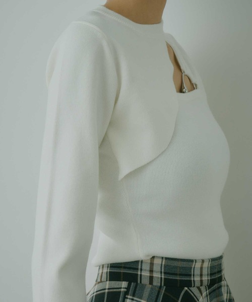 VIOLETTA（ヴィオレッタ）の「アシンメトリーデザインスリットニットトップス（ニット/セーター・レディース・ミント/グレー/オフホワイト/ブラック・FREE）」の8枚目の写真