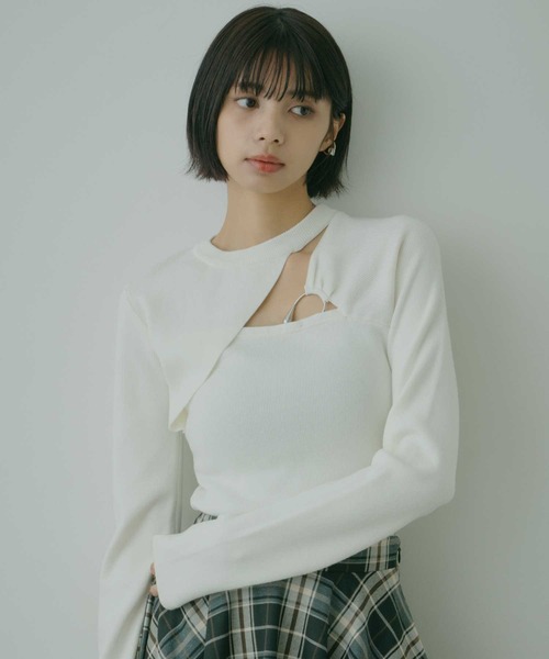 VIOLETTA（ヴィオレッタ）の「アシンメトリーデザインスリットニットトップス（ニット/セーター・レディース・ミント/グレー/オフホワイト/ブラック・FREE）」の6枚目の写真