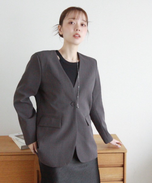 Eclat one（エクラワン）の「【Eclat one】ノーカラー シングル ジャケット（ノーカラージャケット・レディース・グレー/ブラウン/ベージュ・FREE）」の16枚目の写真