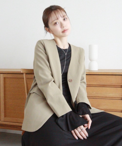 Eclat one（エクラワン）の「【Eclat one】ノーカラー シングル ジャケット（ノーカラージャケット・レディース・グレー/ブラウン/ベージュ・FREE）」の19枚目の写真