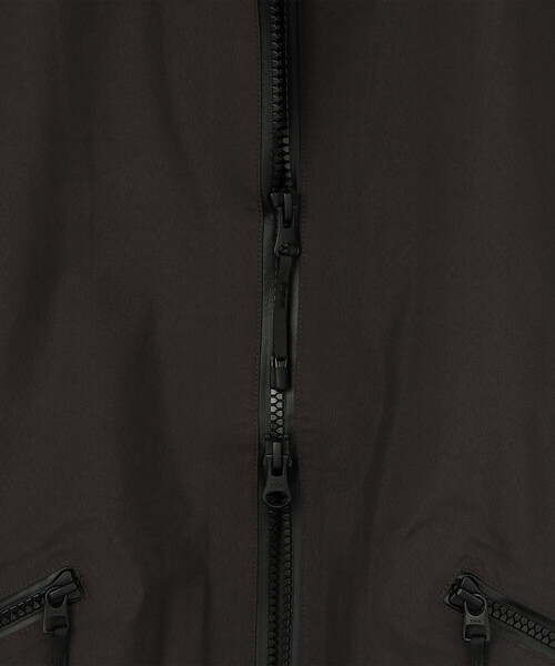 GOLDWIN（ゴールドウィン）の「Goldwin | ゴアテックス スリーレイヤーブルゾン MEN（ナイロンジャケット・メンズ・ブラウン/ブラック・3/2）」の10枚目の写真