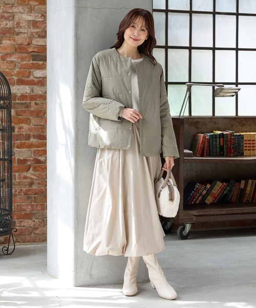 Honeys(ハニーズ)の「【非フッ素撥水加工】ノーカラーライトブルゾン(ブルゾン・レディース・ライトカーキ/ネイビー/ブラック/アイボリー・S/M/LL/L)」の17枚目の写真