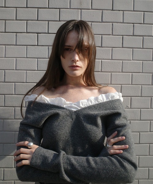 CLANE FRILL V NECK KNIT TOPSグレー1サイズ新品 クラネ CLANE 2WAY FRILL V NECK KNIT TOPS （GRAY