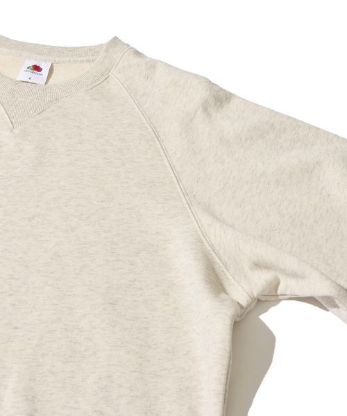 FRUIT OF THE LOOM（フルーツオブザルーム）の「【FRUIT OF THE LOOM / フルーツオブザルーム】BASIC SWEAT SHIRT　/ クルーネック スウェット（スウェット・レディース・ネイビー/アイボリー/ブラック/グレー・MEDIUM/LARGE/X-LARGE）」の7枚目の写真
