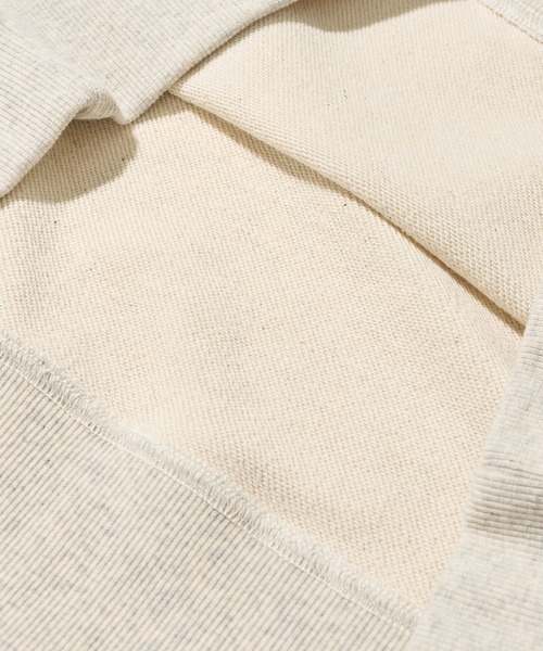 FRUIT OF THE LOOM（フルーツオブザルーム）の「【FRUIT OF THE LOOM / フルーツオブザルーム】BASIC SWEAT SHIRT　/ クルーネック スウェット（スウェット・レディース・ネイビー/アイボリー/ブラック/グレー・MEDIUM/LARGE/X-LARGE）」の5枚目の写真