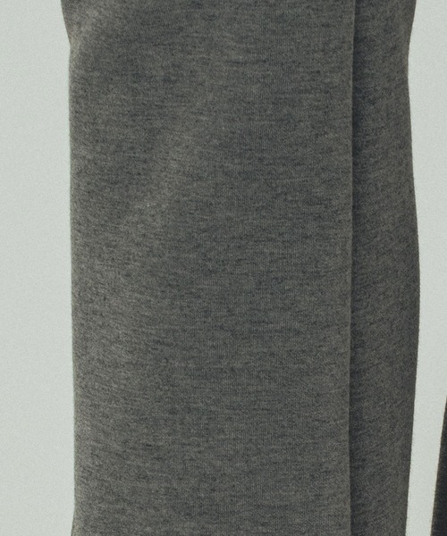 ROSE BUD(ローズバッド)の「CUT FLARE PANTS(その他パンツ・レディース・ブラック/グレー・S/M)」の5枚目の写真