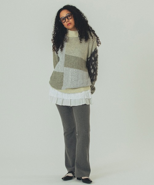 ROSE BUD(ローズバッド)の「CUT FLARE PANTS(その他パンツ・レディース・ブラック/グレー・S/M)」の9枚目の写真