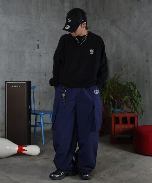 ILL'S（イルズ）の「AW キーリングループ ワンポイント ナイロンワイドカーゴパンツ ユニセックス 【ILL'S】（カーゴパンツ・メンズ・ネイビー/ブラック/グレー・M/L）」の20枚目の写真