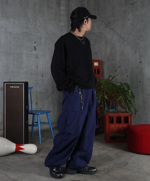 ILL'S（イルズ）の「AW キーリングループ ワンポイント ナイロンワイドカーゴパンツ ユニセックス 【ILL'S】（カーゴパンツ・メンズ・ネイビー/ブラック/グレー・M/L）」の22枚目の写真