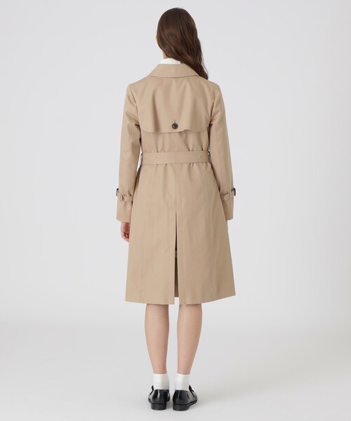 BLUE LABEL CRESTBRIDGE（ブルーレーベルクレストブリッジ）の「ライトギャバジントレンチコート（トレンチコート・レディース・ベージュ・40/38/36）」の4枚目の写真