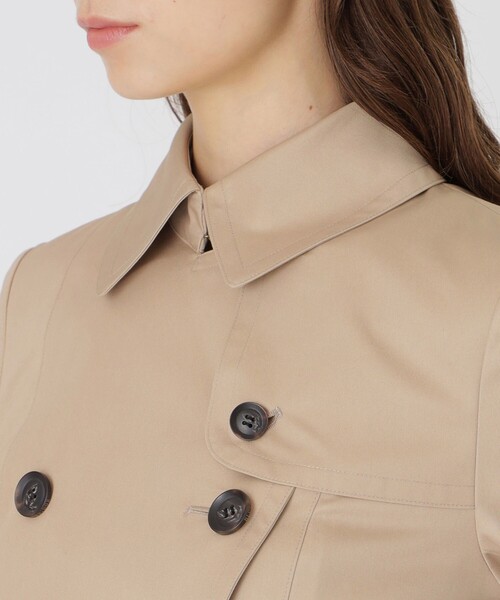 BLUE LABEL CRESTBRIDGE（ブルーレーベルクレストブリッジ）の「ライトギャバジントレンチコート（トレンチコート・レディース・ベージュ・40/38/36）」の5枚目の写真