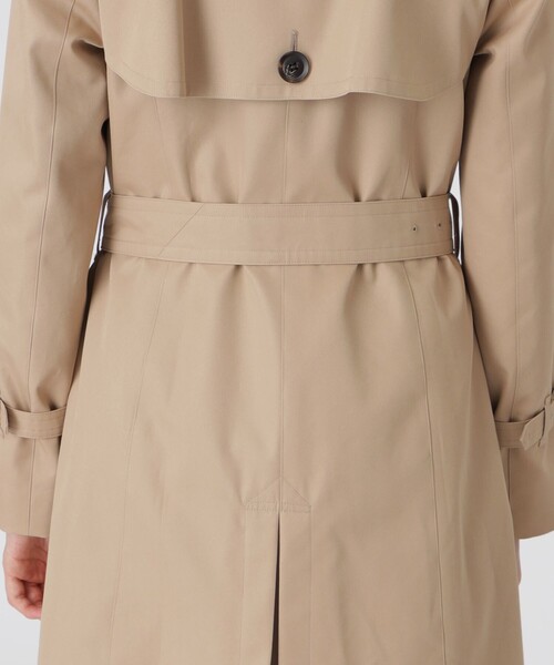 BLUE LABEL CRESTBRIDGE（ブルーレーベルクレストブリッジ）の「ライトギャバジントレンチコート（トレンチコート・レディース・ベージュ・40/38/36）」の8枚目の写真