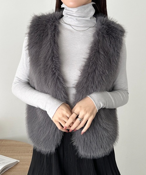 フォックスファーベストMサイズ グレー ショート リアルファーベスト