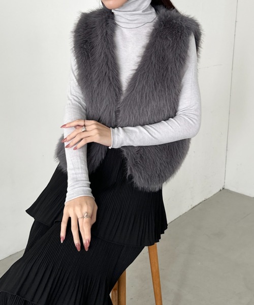 セール】ノーカラーショート丈ファーベスト（その他アウター）｜CLEA