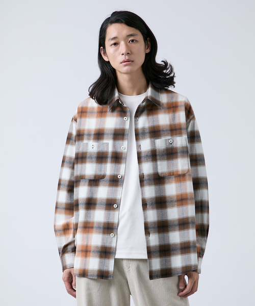 B.C STOCK（ベーセーストック）の「オンブレチェック ダメージシャツ（シャツ/ブラウス・メンズ・ブラック/ブラウン/ブルー系その他・MEDIUM/LARGE）」の9枚目の写真