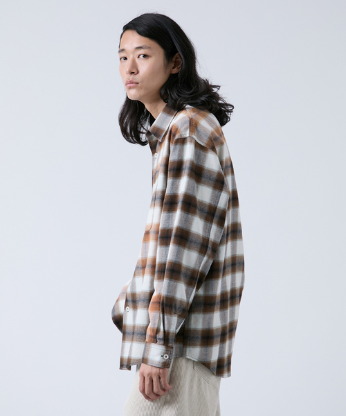 B.C STOCK（ベーセーストック）の「オンブレチェック ダメージシャツ（シャツ/ブラウス・メンズ・ブラック/ブラウン/ブルー系その他・MEDIUM/LARGE）」の10枚目の写真