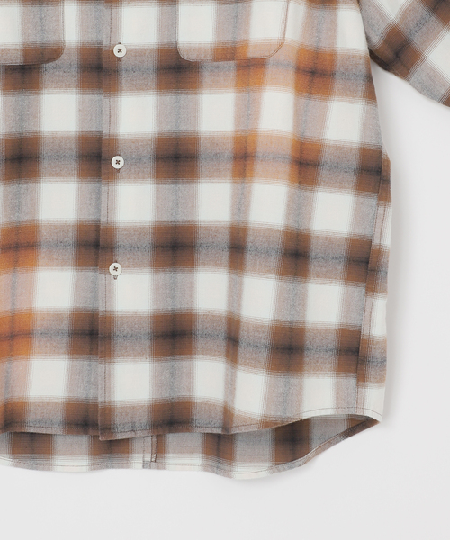 B.C STOCK（ベーセーストック）の「オンブレチェック ダメージシャツ（シャツ/ブラウス・メンズ・ブラック/ブラウン/ブルー系その他・MEDIUM/LARGE）」の19枚目の写真