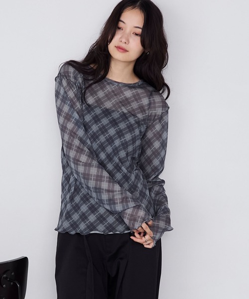 forksy.(フォルクシー)の「【forksy.】バイアスチェックシアーメロー長袖トップス(Tシャツ/カットソー・レディース・ブラック系/ブラウン系/ホワイト系・FREE)」の15枚目の写真