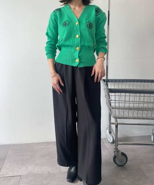 Ampirula(アンピルーラ)の「ニットカーディガン 長袖 トップス 花柄ニット 秋 秋冬 レディース 冬(カーディガン/ボレロ・レディース・ブラック/グリーン/グレー・FREE)」の7枚目の写真