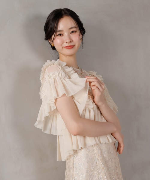 Kana(カナ)の「ラメ花柄刺繍レースチュール フリル ボレロ フレアワンピース ドレス パーティー 結婚式 お呼ばれ オケージョン(ドレス・レディース・ベージュ/ブルー系その他/ベージュ系1・M)」の11枚目の写真