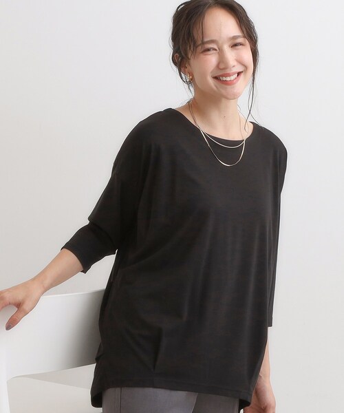 SHOO・LA・RUE（シューラルー）の「【7分袖】裾タックデザインカットソー（Tシャツ/カットソー・レディース・グリーン系/ブラック/ブラウン系・01/02/03/04）」の2枚目の写真