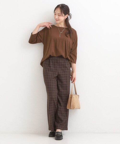 SHOO・LA・RUE（シューラルー）の「【7分袖】裾タックデザインカットソー（Tシャツ/カットソー・レディース・グリーン系/ブラック/ブラウン系・01/02/03/04）」の14枚目の写真