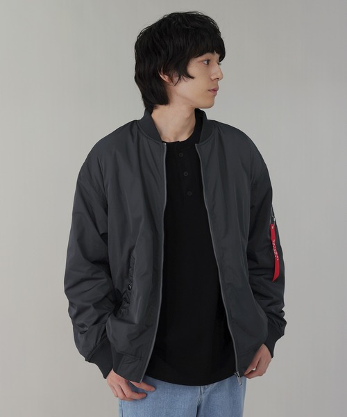 LIL VENDARS(リルヴェンダース)の「Buyer's Select /裏ボアMA-1ジャケット(MA-1・メンズ・チャコール/カーキ/ブラック・LL/L/M)」の2枚目の写真