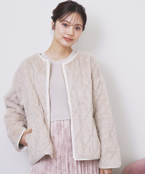 index(インデックス)の「リバーシブル キルティングファーブルゾン【洗濯機OK】(ブルゾン・レディース・アイボリー/ブラック・36/42/40/38)」の14枚目の写真