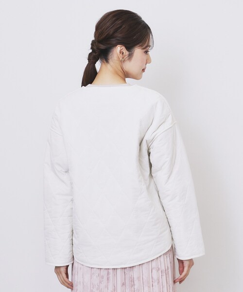 index(インデックス)の「リバーシブル キルティングファーブルゾン【洗濯機OK】(ブルゾン・レディース・アイボリー/ブラック・36/42/40/38)」の6枚目の写真