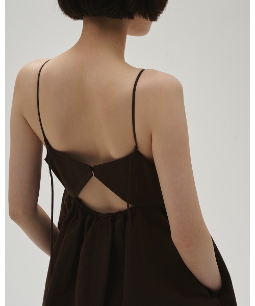 TODAYFUL（トゥデイフル）の「Bustier Balloon Dress（ワンピース・レディース・サンドベージュ/チョコ・36inch/38inch）」の8枚目の写真