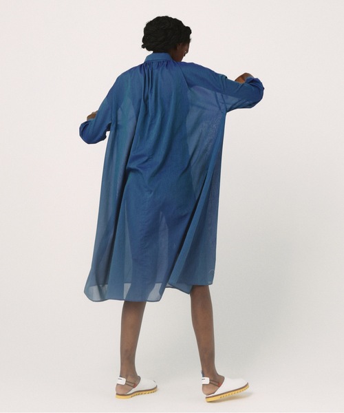 BEDSIDEDRAMA(ベットサイドドラマ)の「Mirage Maxi Shirt(シャツワンピース・レディース・ブルー/グリーン/ブラウン・1/2)」の13枚目の写真