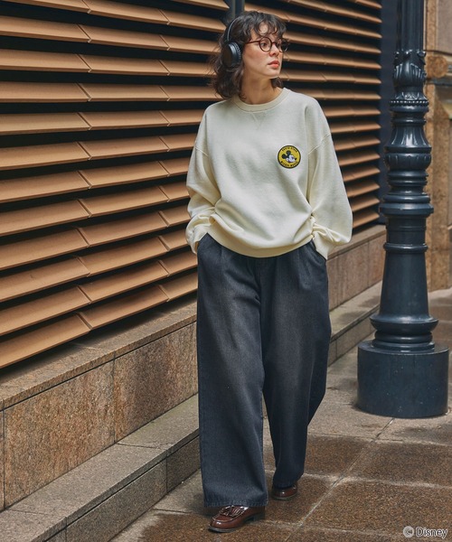 Disney（ディズニー）の「【Disney】別注 Mickey&Friends ミッキー＆フレンズ ヴィンテージライクグラフィックオーバーサイズニットプルオーバー（ニット/セーター・レディース・アイボリー/杢グレー/ネイビー系/ネイビー・FREE）」の11枚目の写真