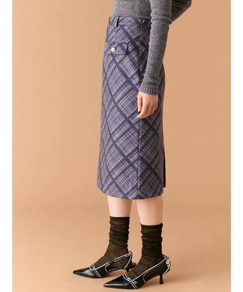 LILY BROWN(リリーブラウン)の「ウーリーチェックミディスカート(スカート・レディース・グレイッシュベージュ/ネイビー/イエロー・1/0)」の9枚目の写真
