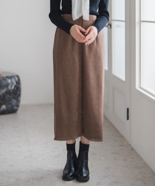 MISCH MASCH(ミッシュマッシュ)の「ラメツイードフリンジタイトスカート(スカート・レディース・ブラウン/ブラック/アイボリー・S/M)」の4枚目の写真