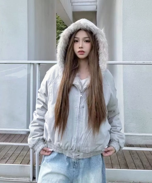 FUNdaysion(ファンデイション)の「ファー付きジャケット(ブルゾン・レディース・ブラック/グレー・M)」の22枚目の写真